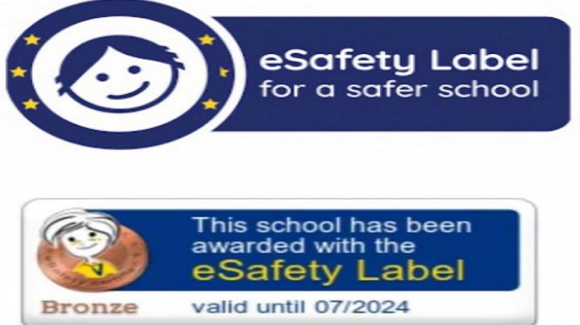 e-Safety Label(Güvenli İnternet Etiketi) almaya hak kazandık.